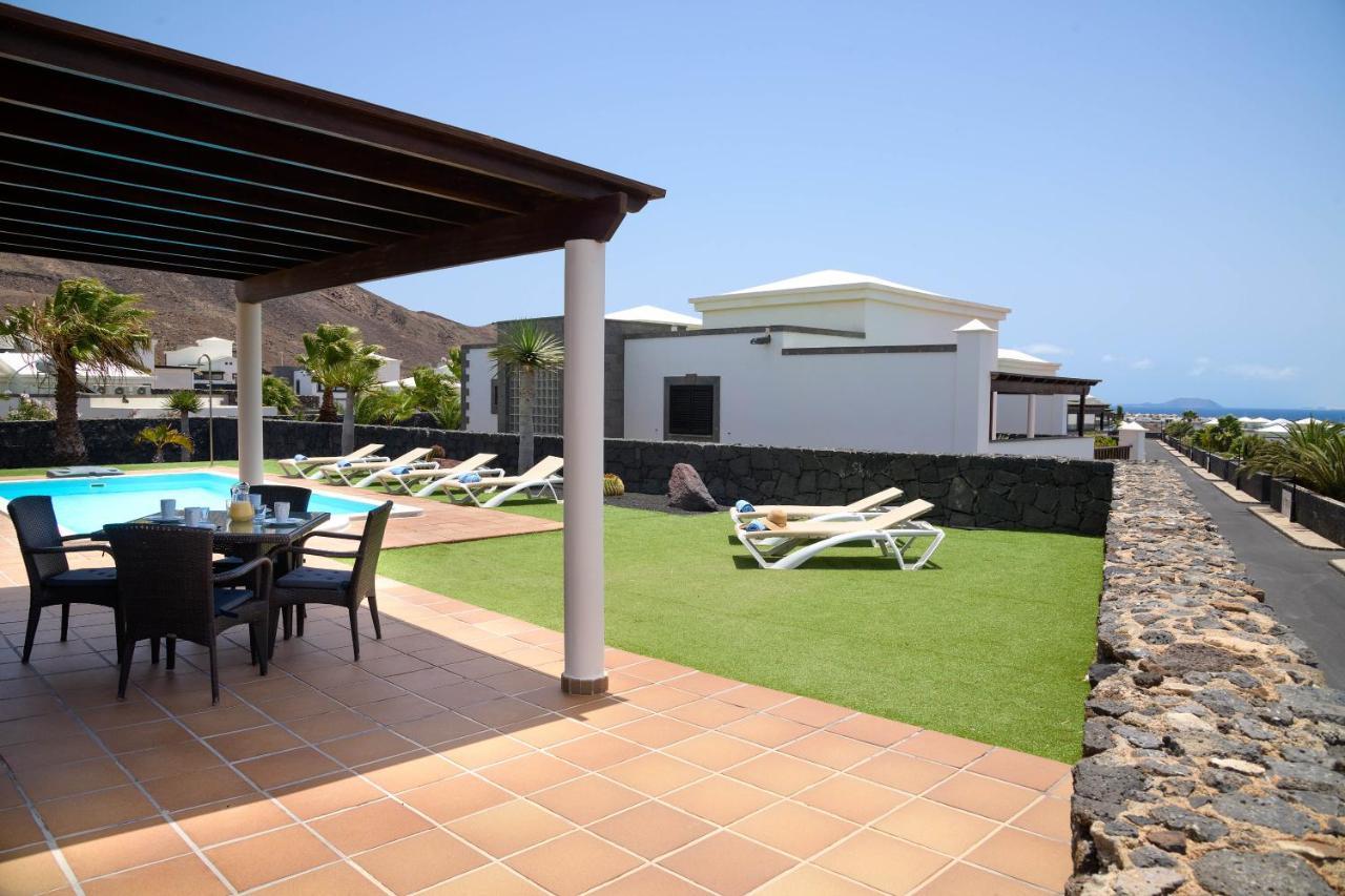Villa Esterlicia ปลายาบลังกา ภายนอก รูปภาพ
